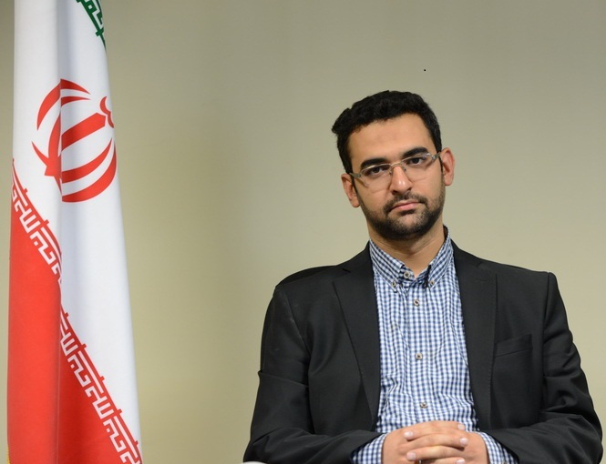 صحبت‌های جهرمی حول گذرگاه‌های اینترنت بین‌الملل کشور