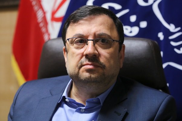 پیام رسان های خارجی باید برای فعالیت مجوز بگیرند