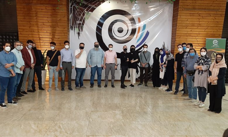 کافه لایت باکس
