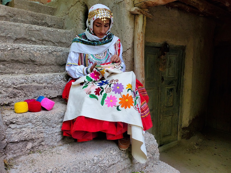 کسب و کار دوزیبا